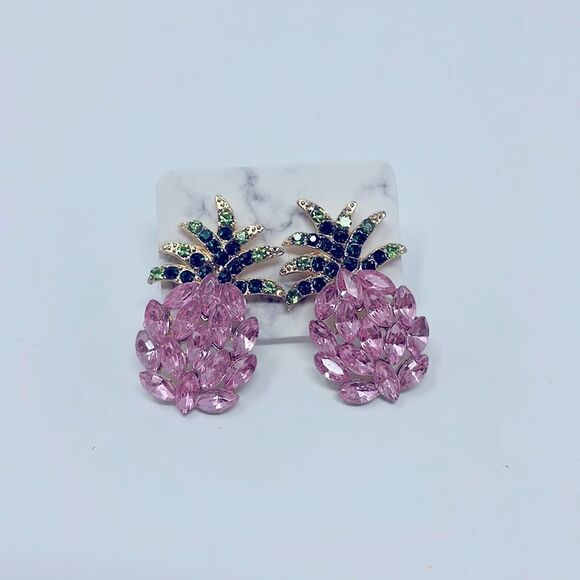 Pink Crystal Gem Pinaepple Studs Post Earrings - Picture 6 of 7